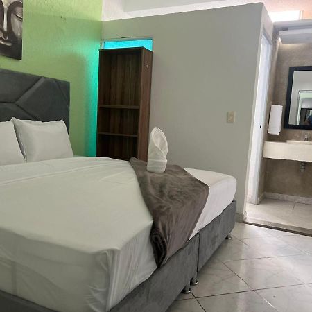 Aw Hotel Vipassa Urban Кали Екстериор снимка